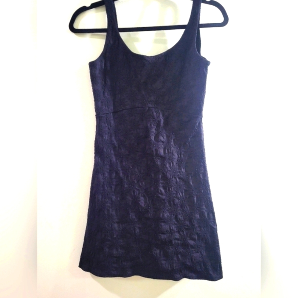 BEBE stretchy Embrodered Daisies Bodycon Mini Dress S - Picture 2 of 7